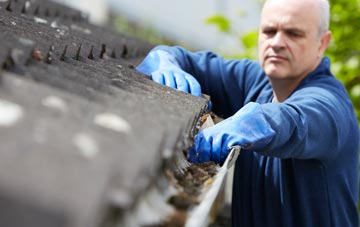 cleaning and inspecting Ystradgynlais roofs