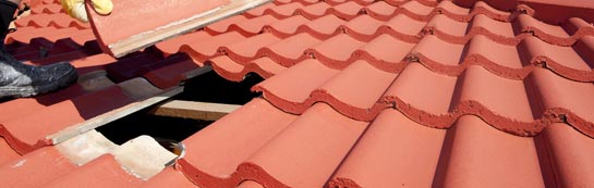 compare Ystradgynlais roof repair quotes